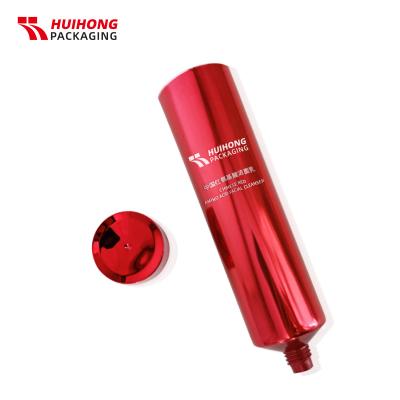 100ml สีแดงไฮไลต์อลูมิเนียมหลอดเครื่องสำอางพร้อมฝาสกรูด้านบน